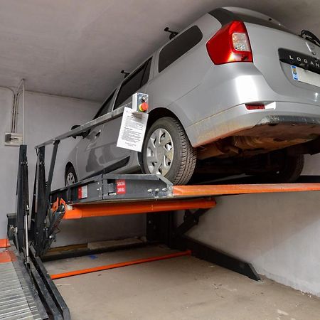 Sofia Cozy Apartment - Underground Private Parking Bükreş Dış mekan fotoğraf